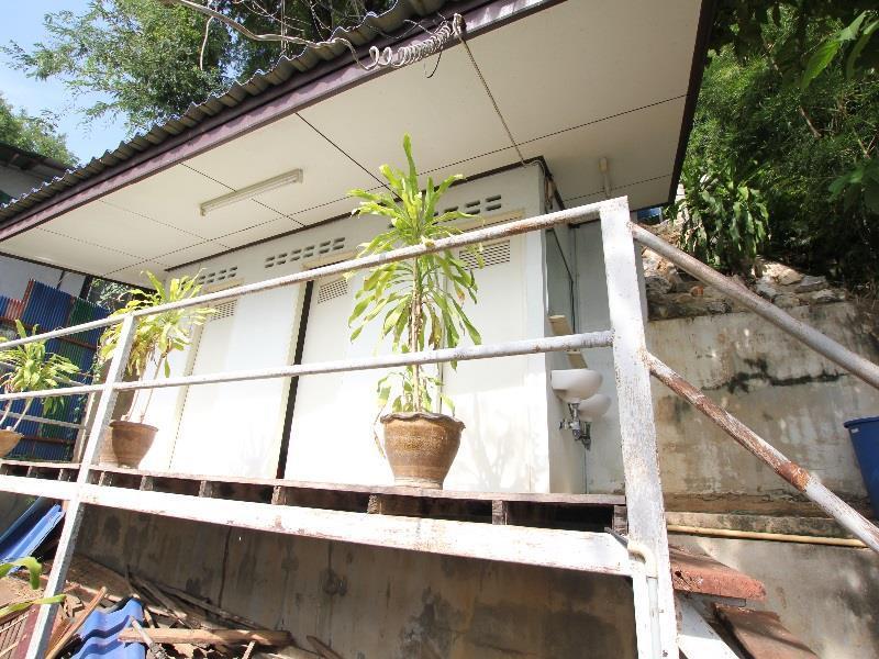 T & T Hostel Kanchanaburi by Eksteriør bilde